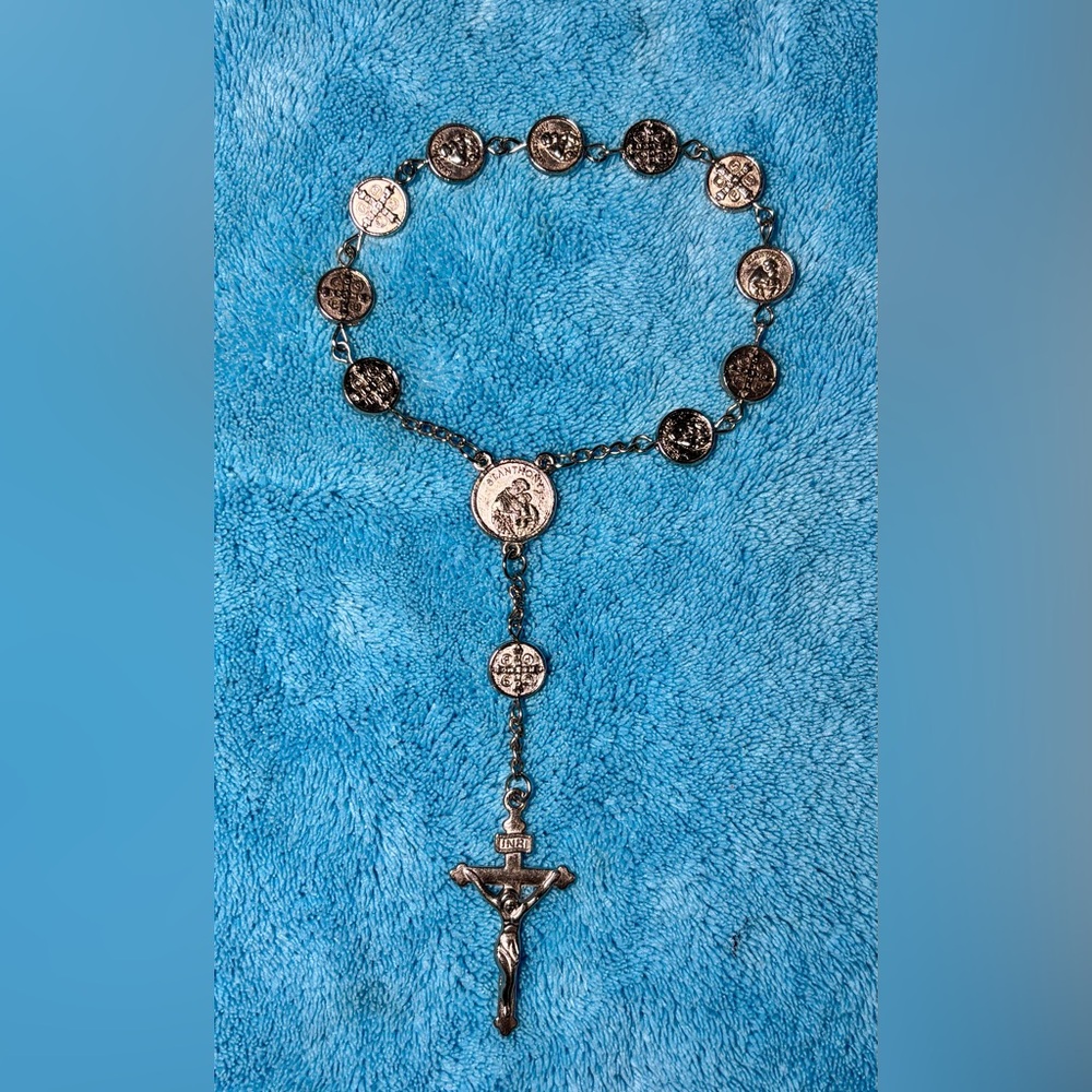 Estate Silver tone St. Anthony of Padua Rosery Bracelet / pocket rosary Chaplet